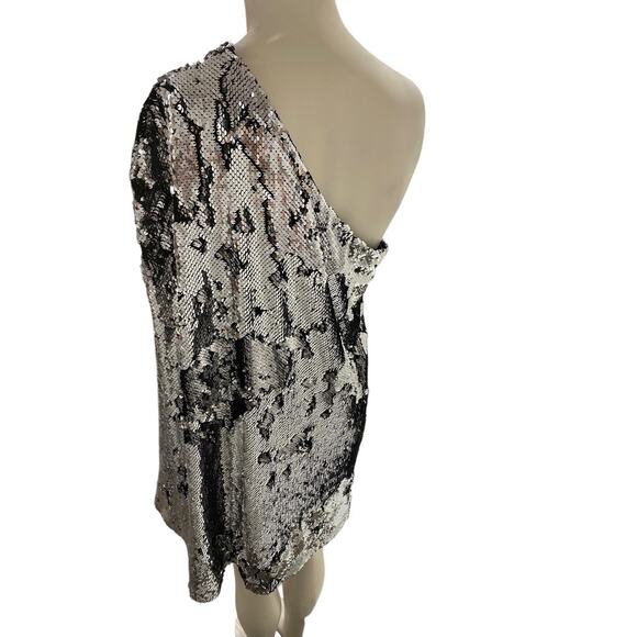 REISS Eva Cape Sequin Mini Silver One Shoulder Dress US 8 - Picture 5 of 11